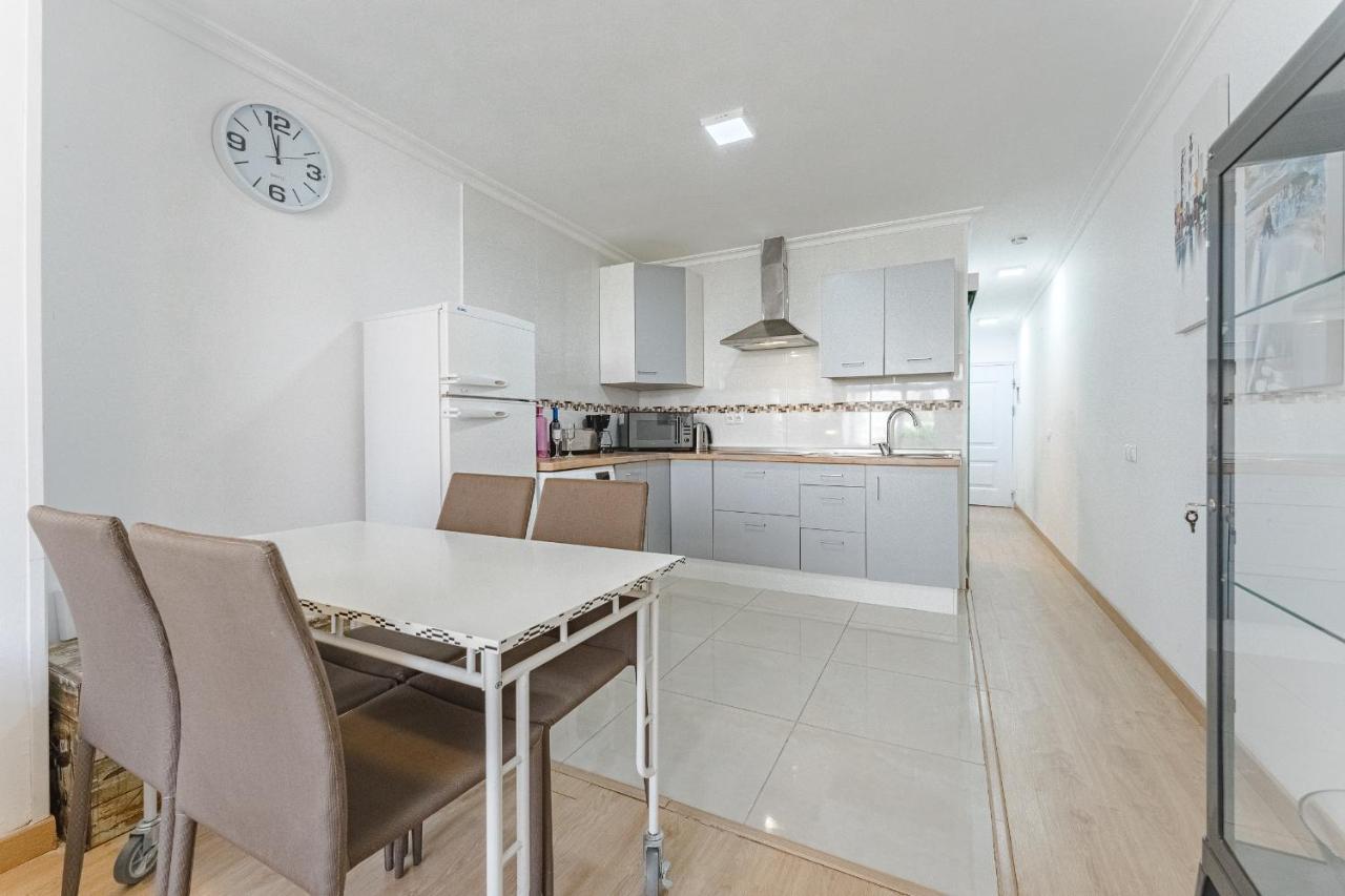 Apartamento Estudio Cantabrico - By Feel Your Holidays Costa Del Silencio Εξωτερικό φωτογραφία