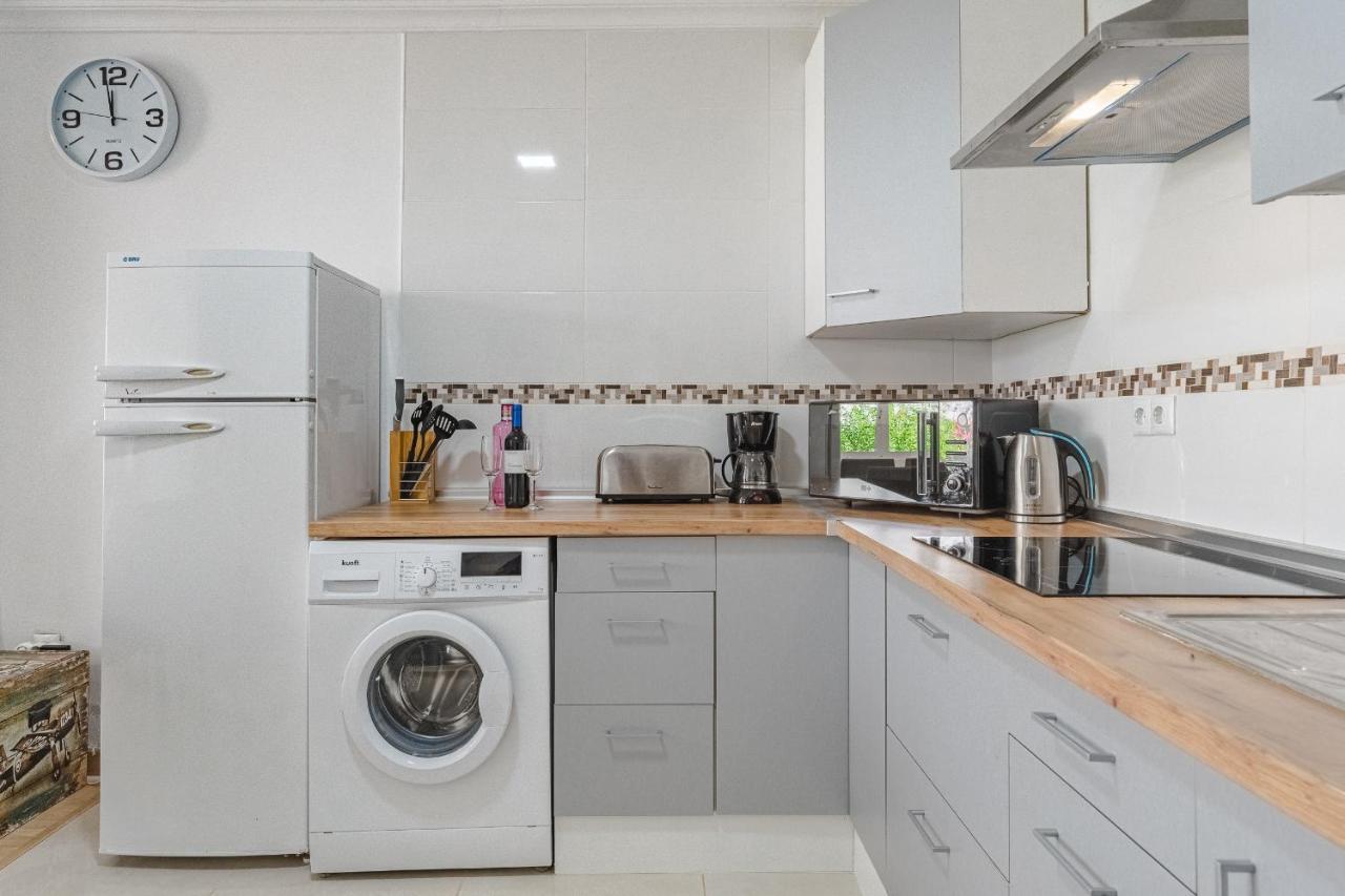Apartamento Estudio Cantabrico - By Feel Your Holidays Costa Del Silencio Εξωτερικό φωτογραφία